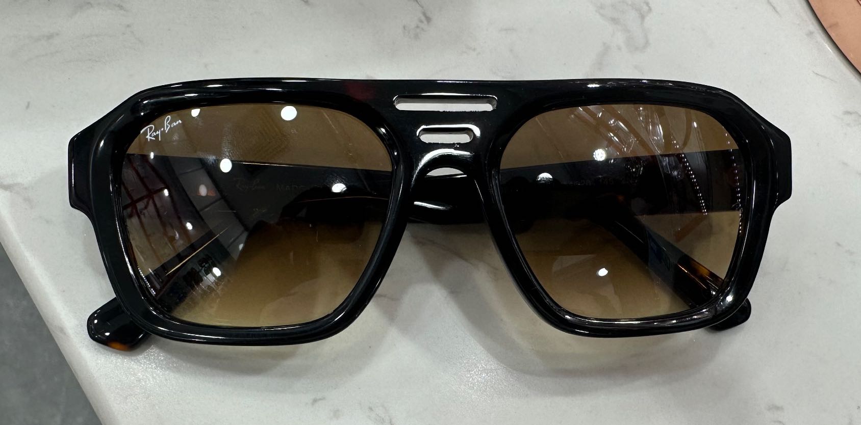 Ray-Ban 4397